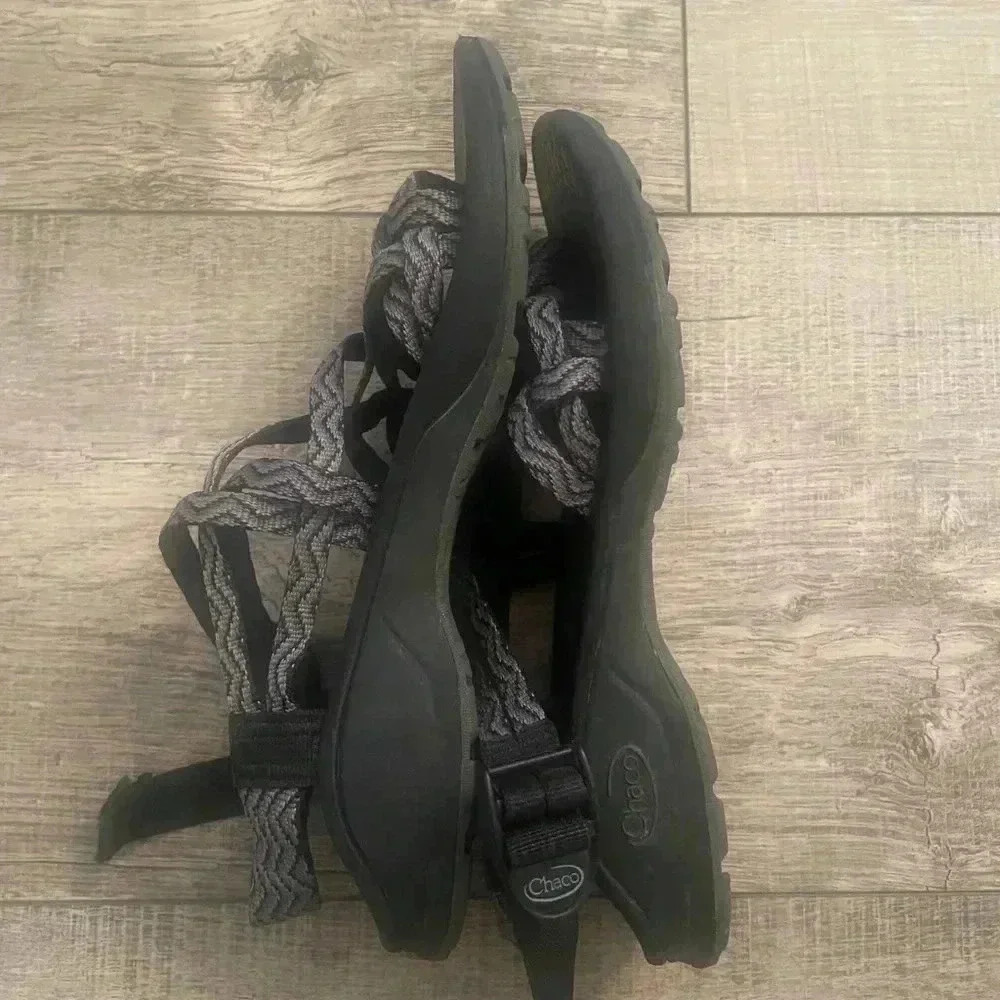 Chacos ZX/2 Classic Double Strap Toe Loop, size 6 - Picture 3 of 7